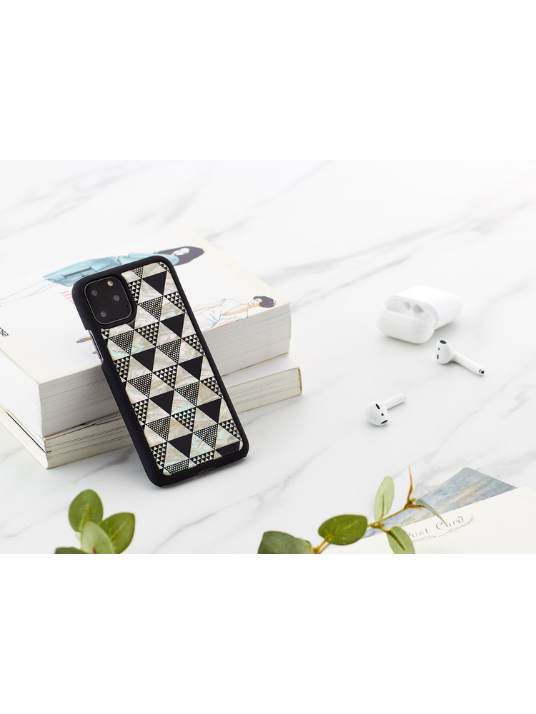 iKins SmartPhone case iPhone 11 Pro pyramid black