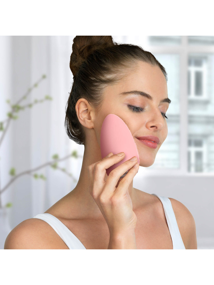 Silkn FB1PE1P001 Bright Silicone Facial Cleansing Brush